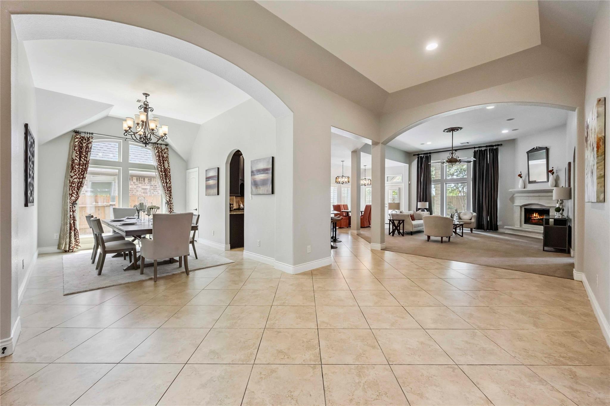 2423 Rosillos Peak Drive