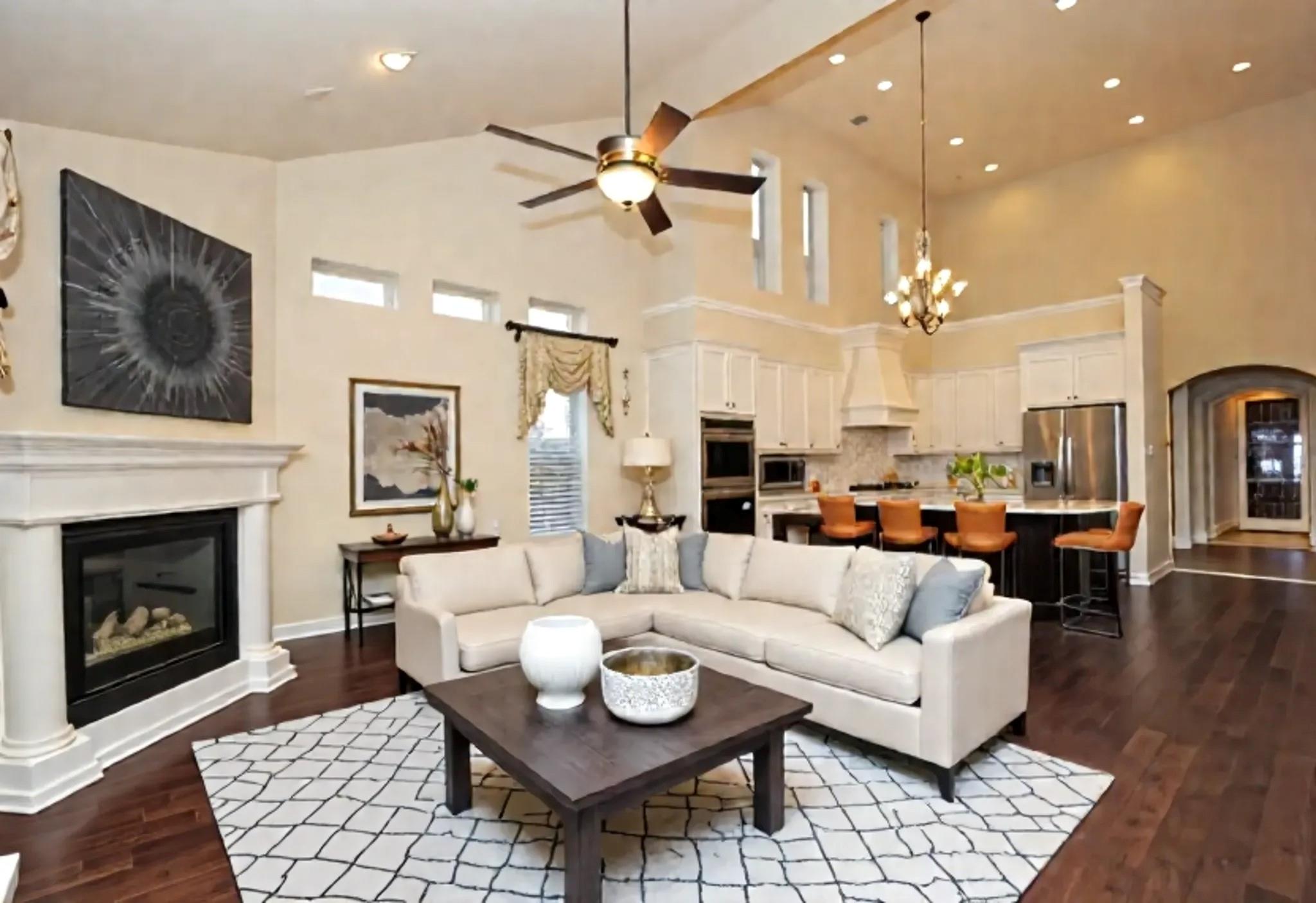 9022 Centennial Drive