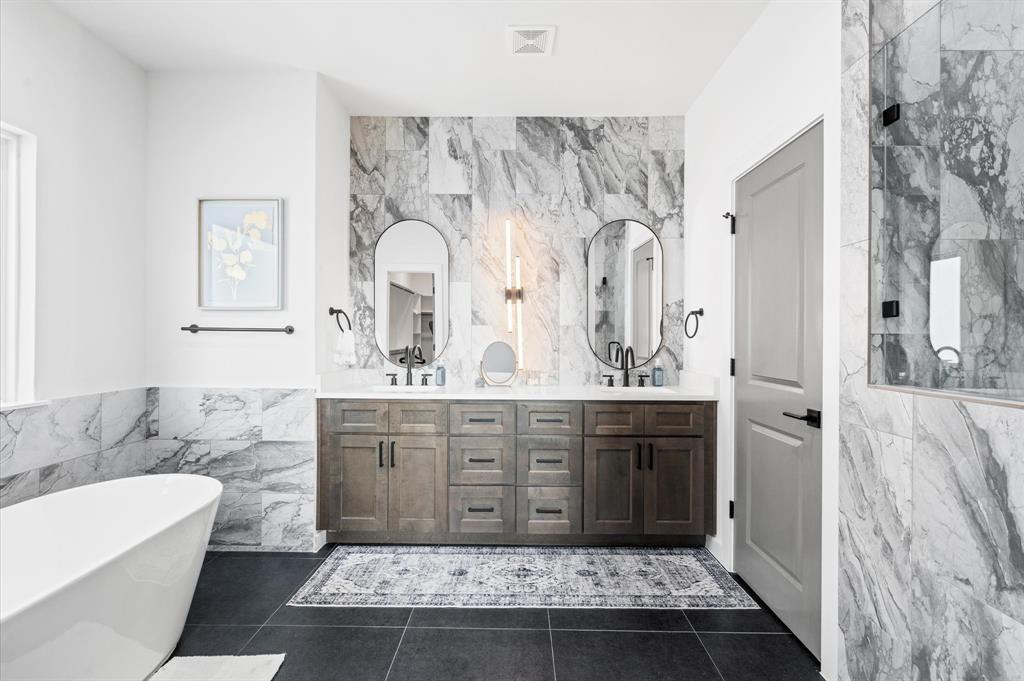 6827 Cadillac Street