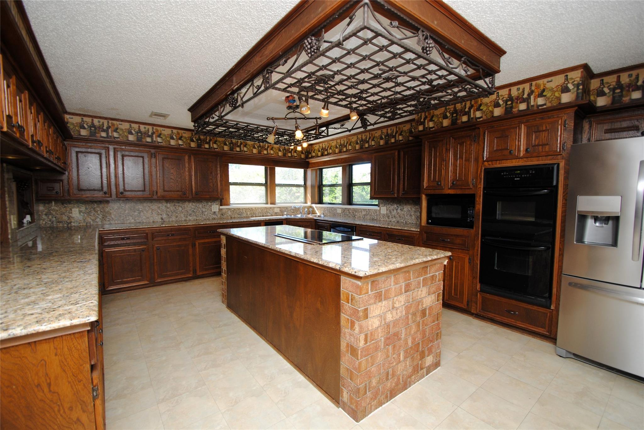 190 Dawns Edge Drive