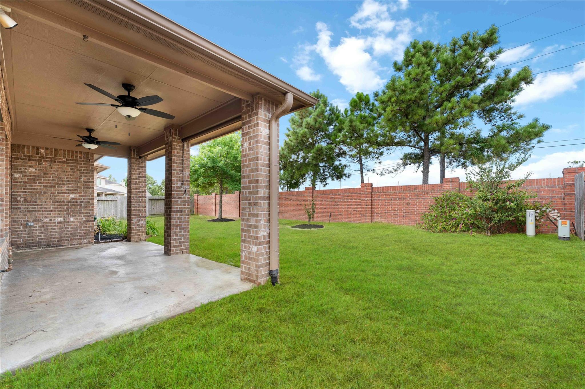 5619 S Denham Ridge Lane