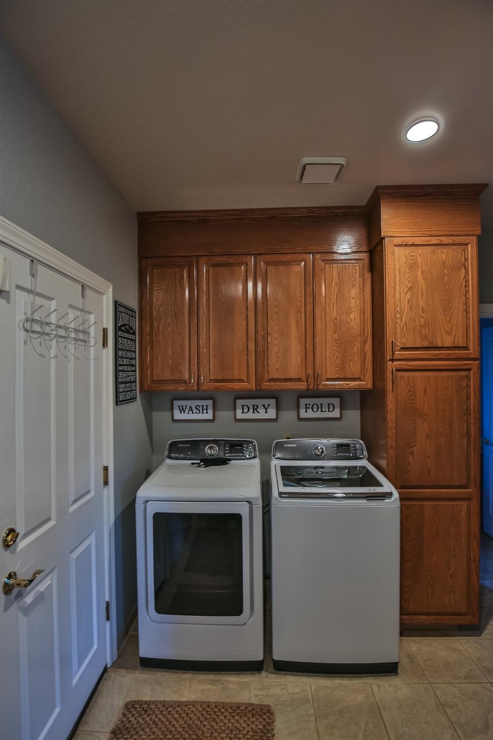 516 Applewood Drive