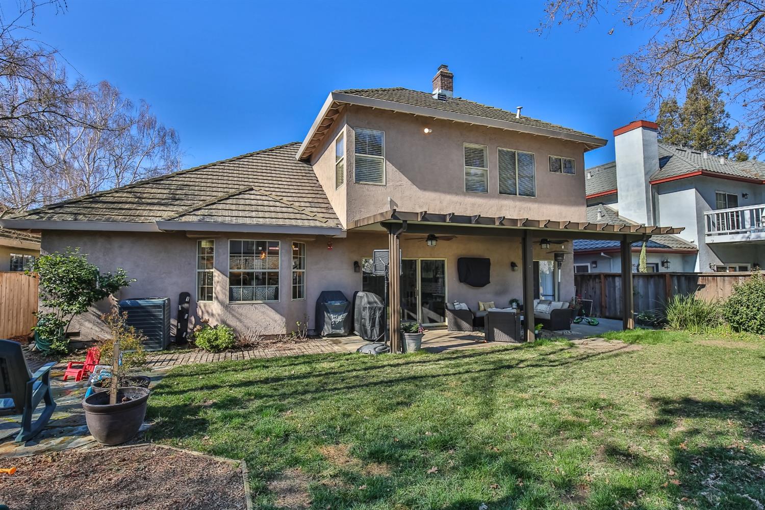 516 Applewood Drive