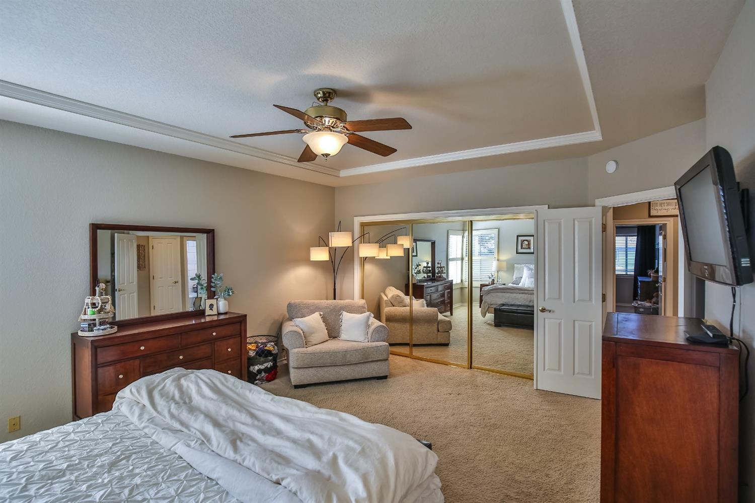 516 Applewood Drive