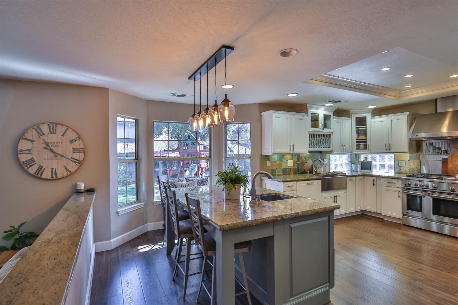 516 Applewood Drive