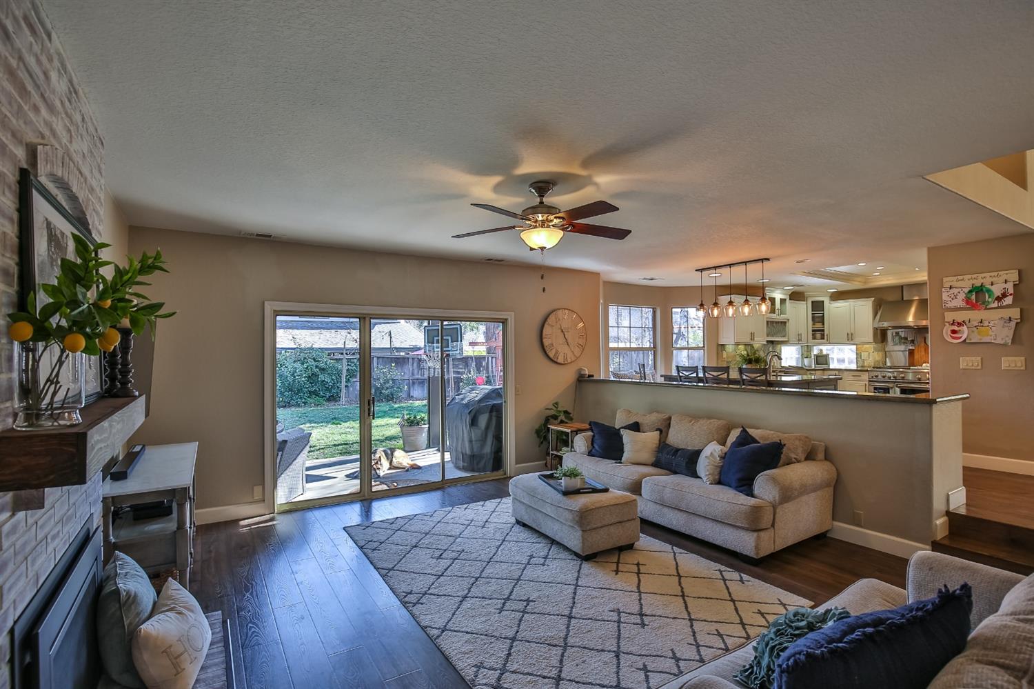 516 Applewood Drive