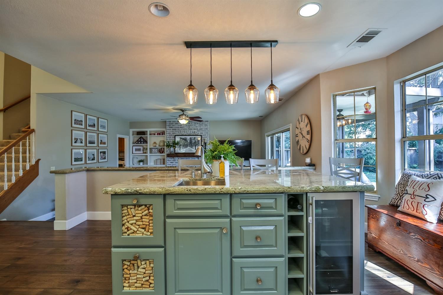 516 Applewood Drive