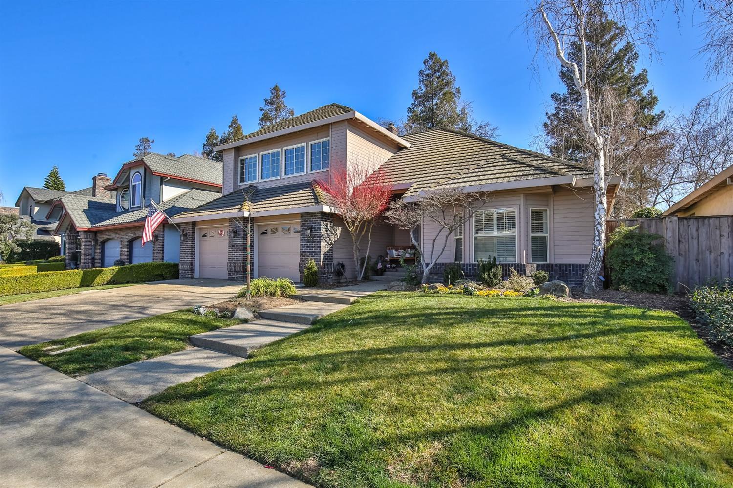 516 Applewood Drive