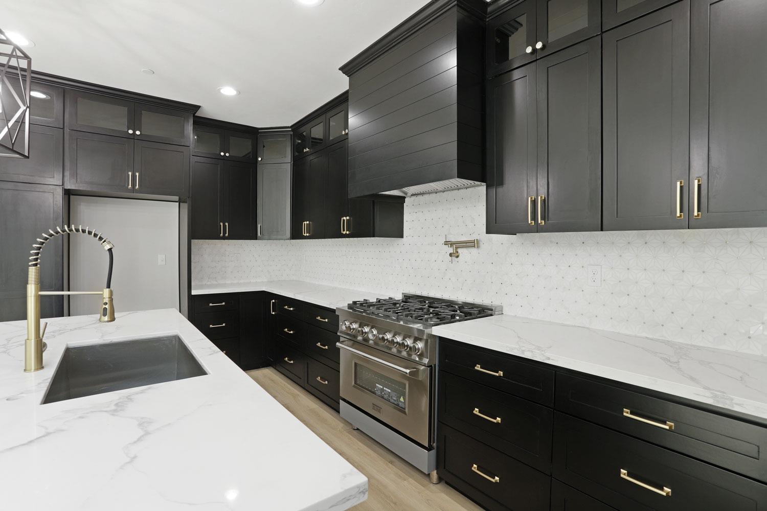 801 Iris Court