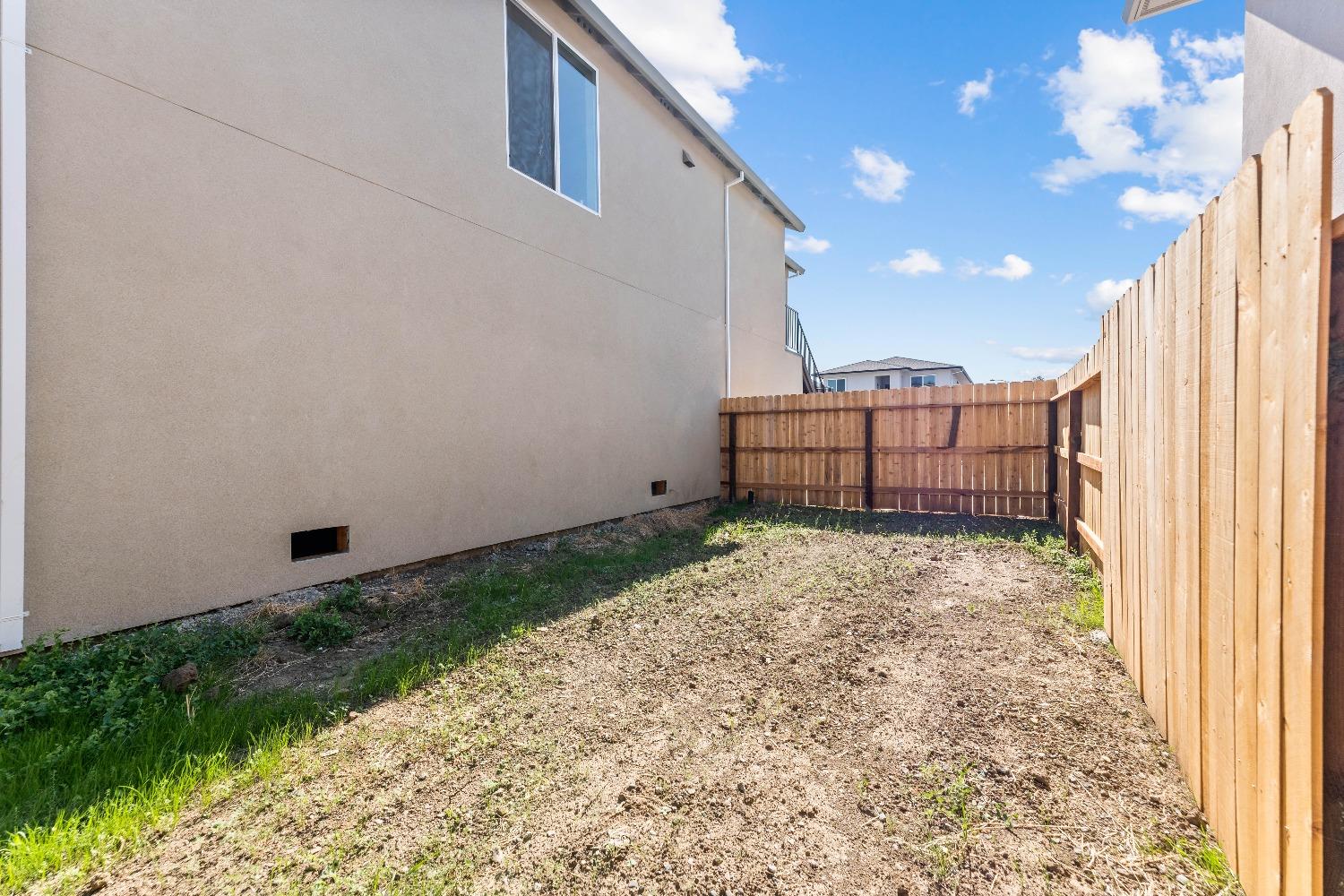 42026 Bessie Dyer Court