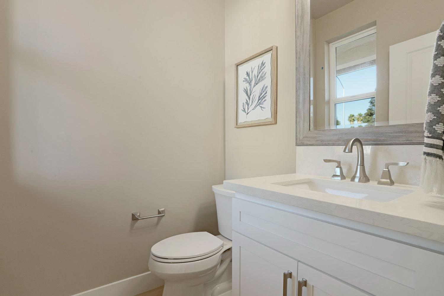 807 Iris Court
