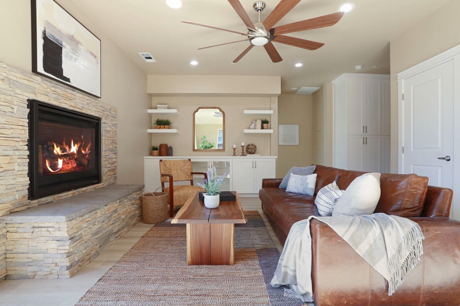 807 Iris Court