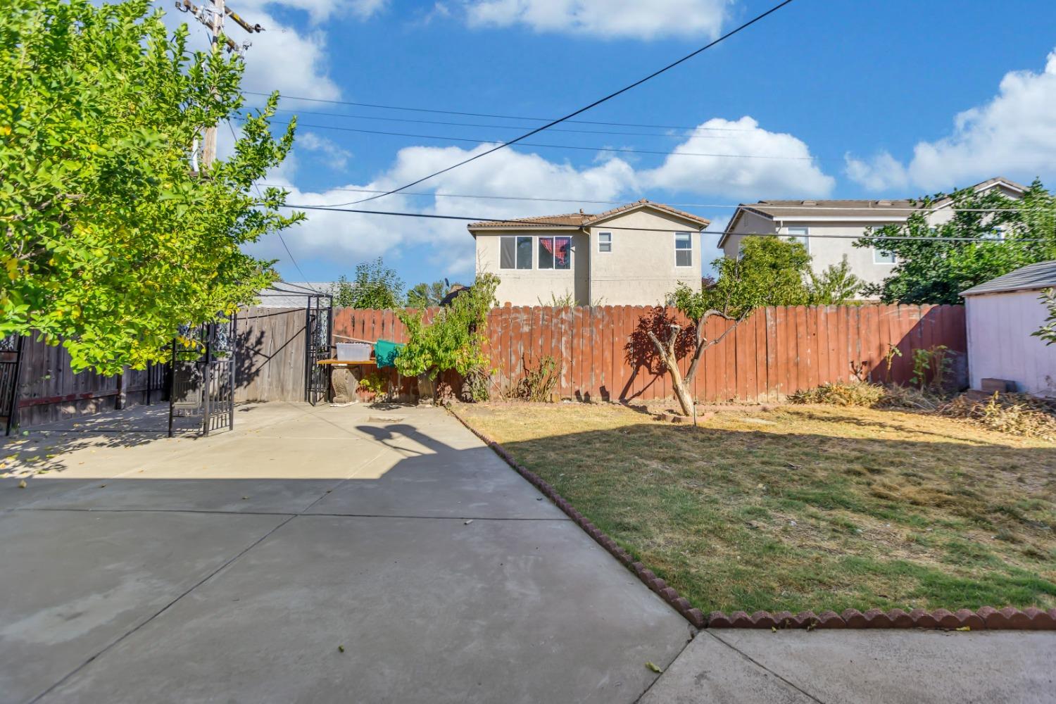 7521 Brownwood Way