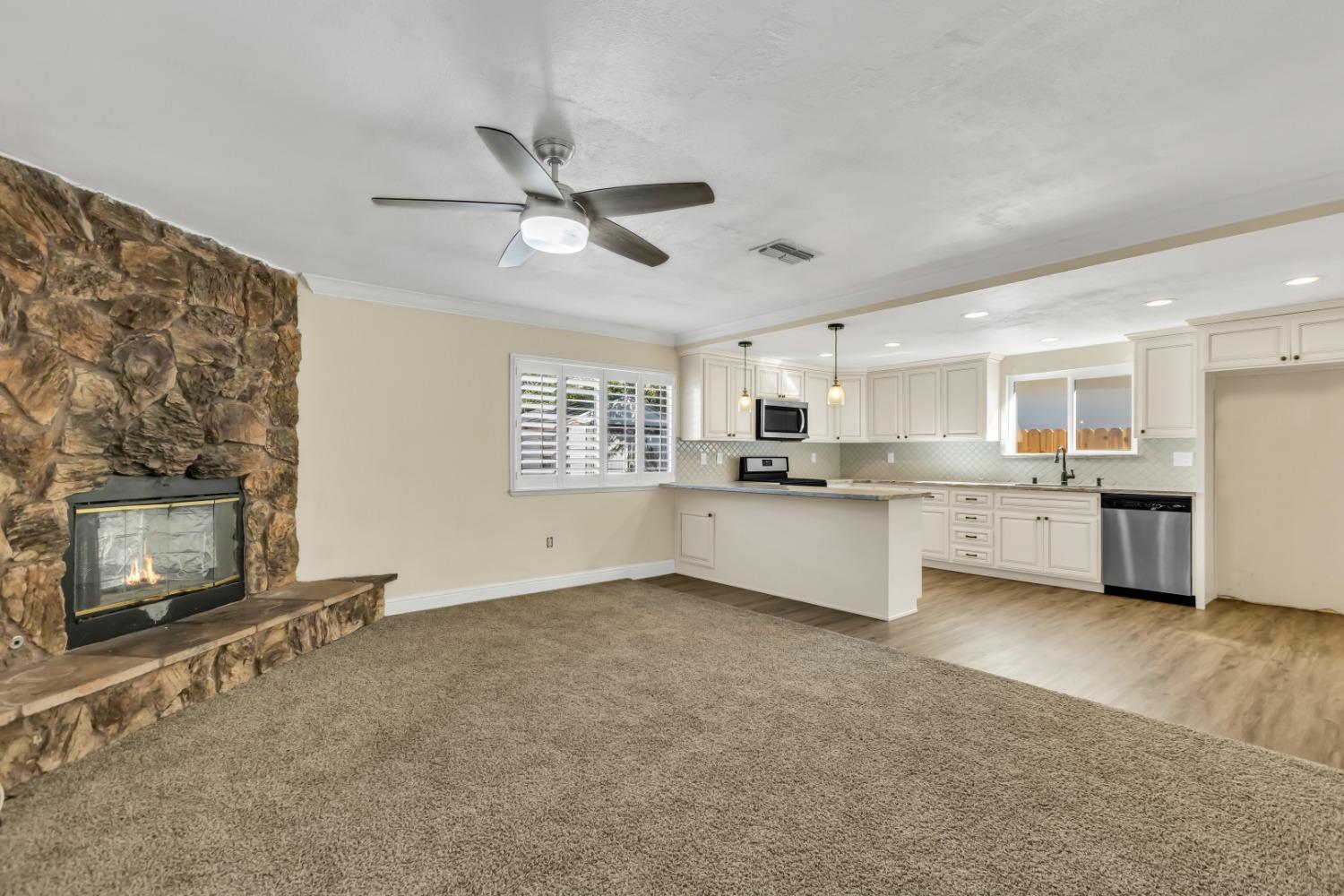 7521 Brownwood Way