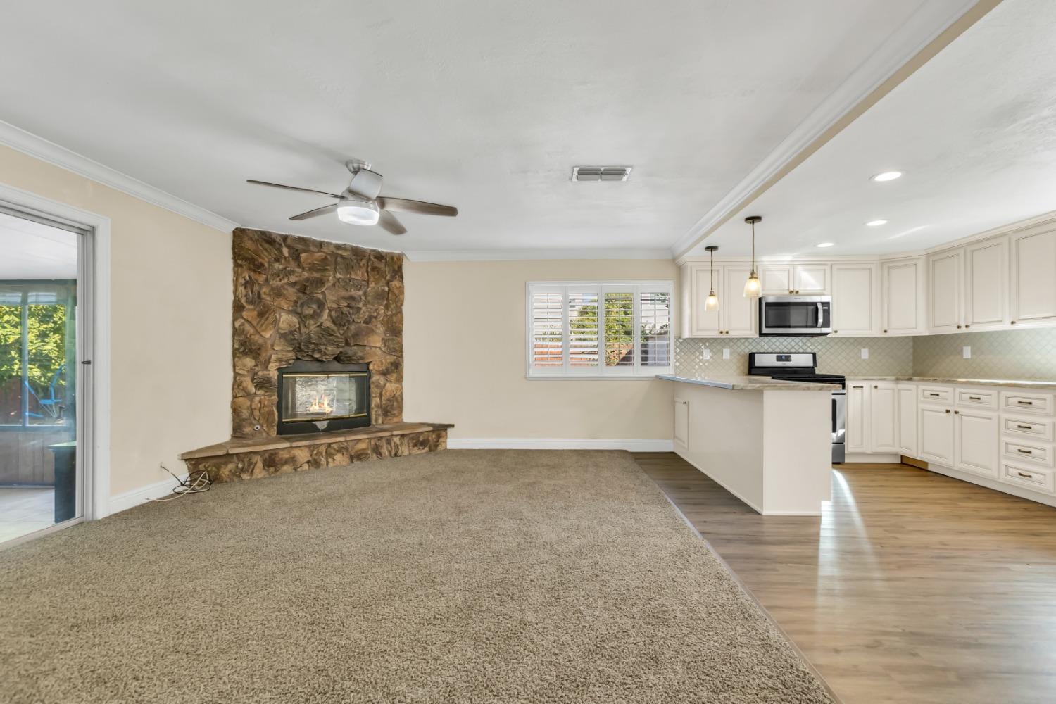 7521 Brownwood Way