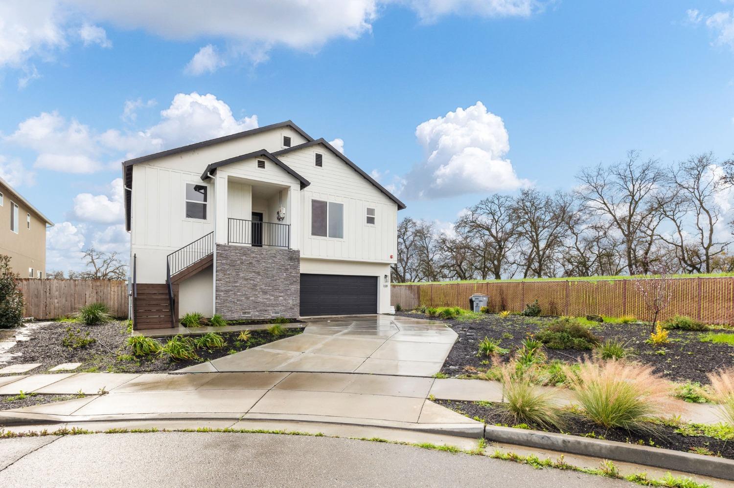 42009 Bessie Dyer Court