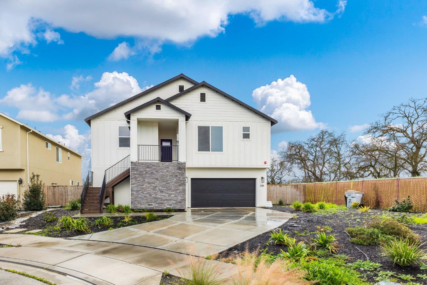42009 Bessie Dyer Court