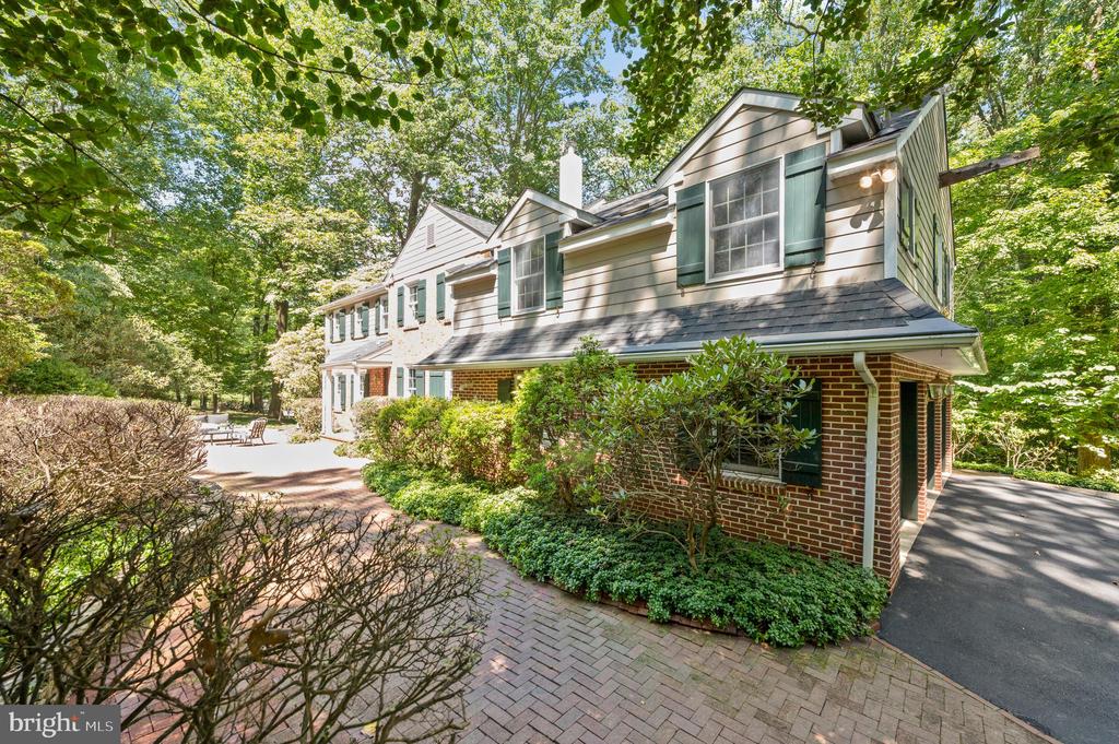 530 BAIR ROAD