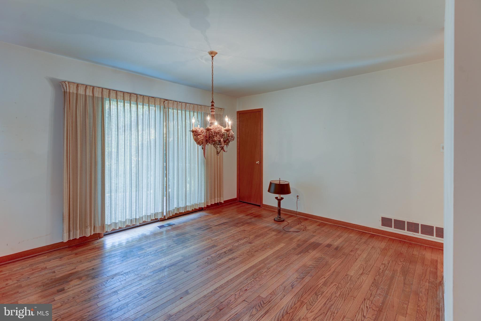 2102 QUAIL RIDGE DRIVE