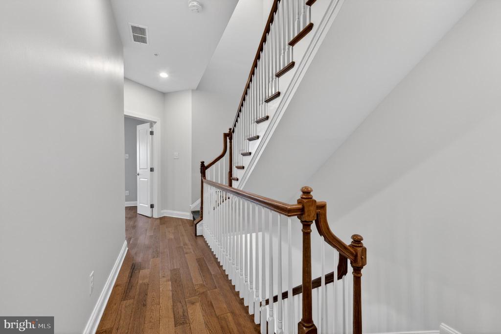 410 S CHURCH STREET