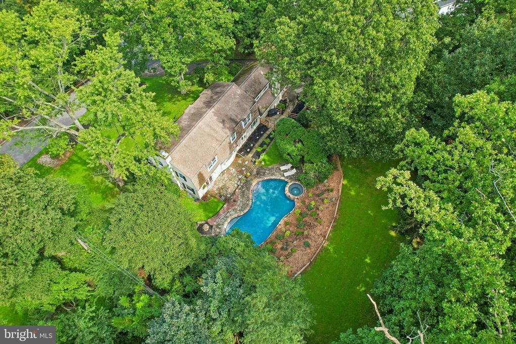472 TIMBER LANE