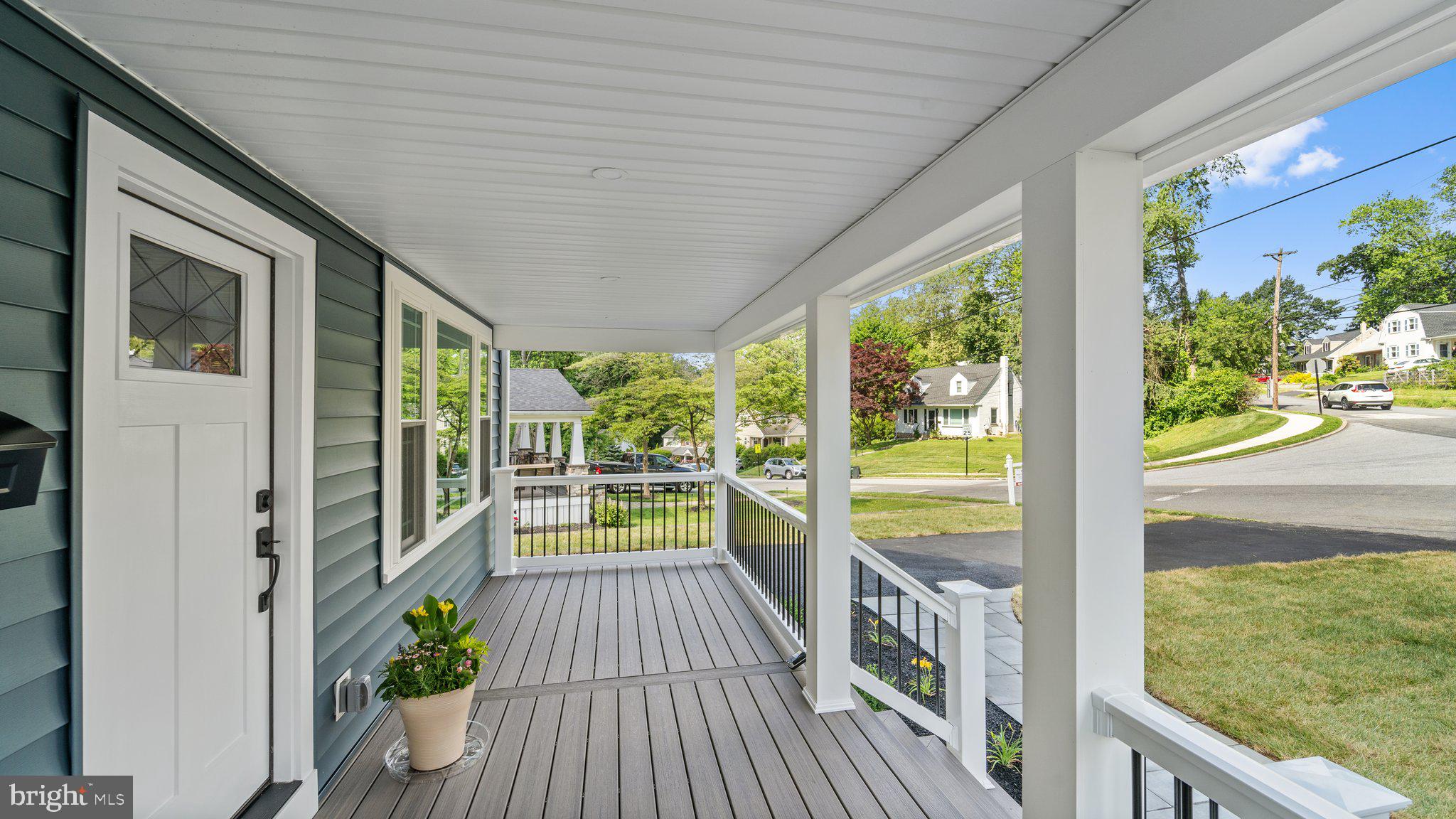 16 W Ridge Rd