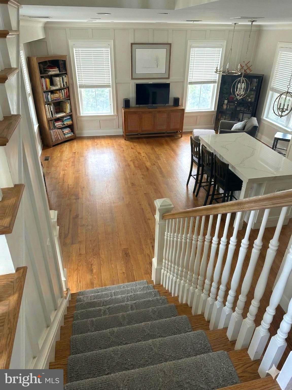 200 W WAYNE AVENUE 5