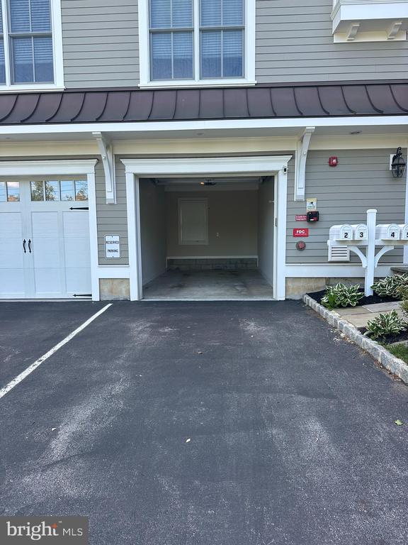 200 W WAYNE AVENUE 5