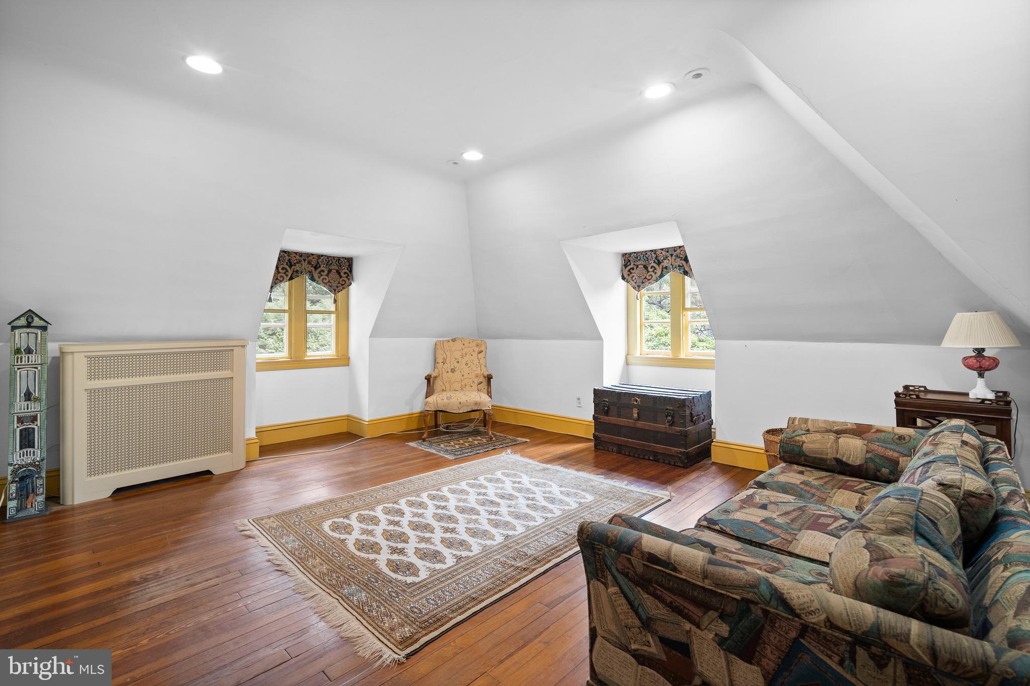 139 Booth Ln