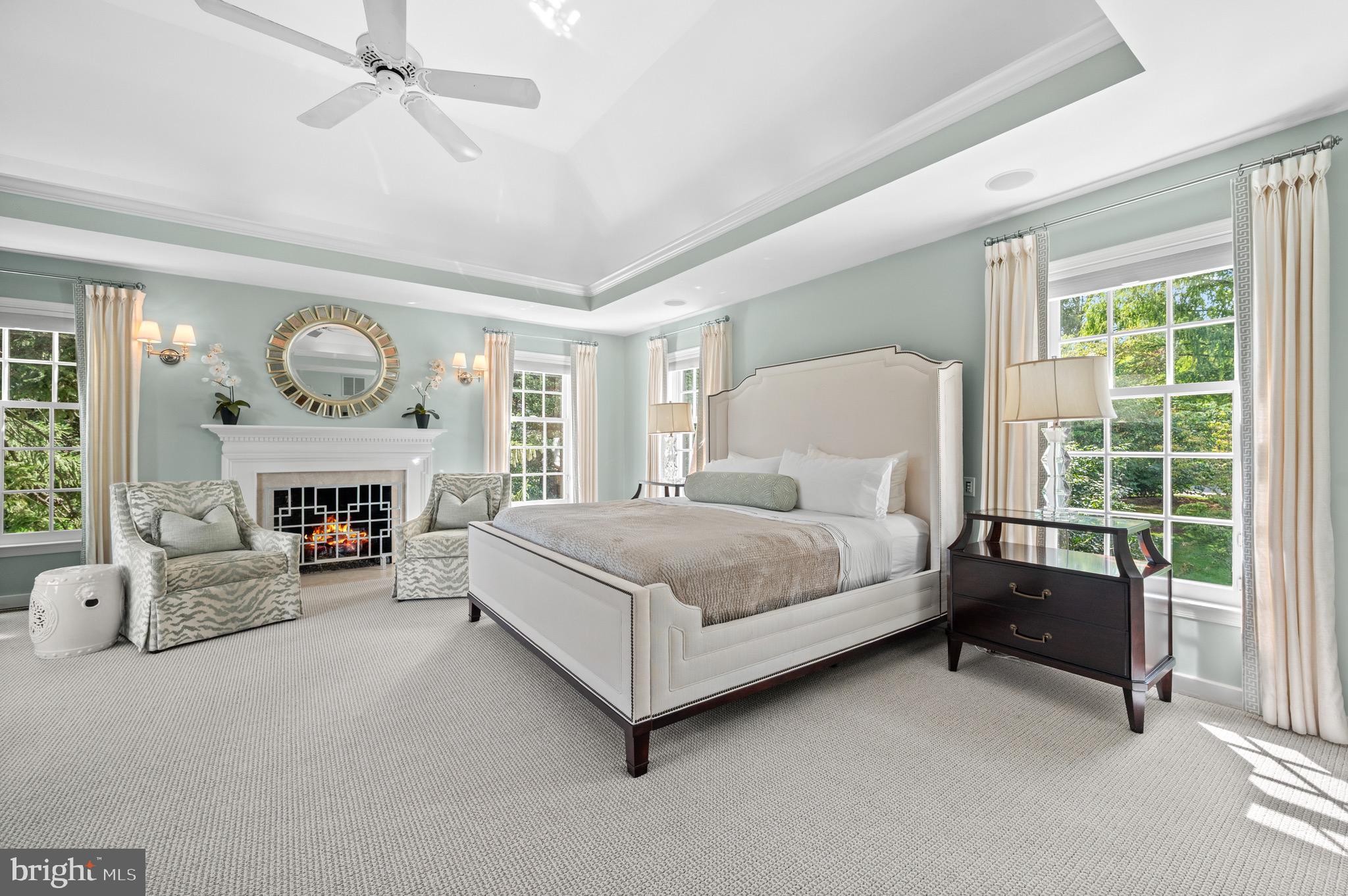 1115 RED ROSE LANE
