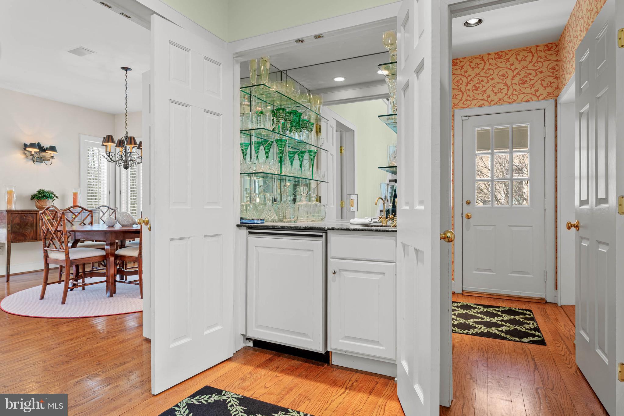 1244 DENBIGH LANE
