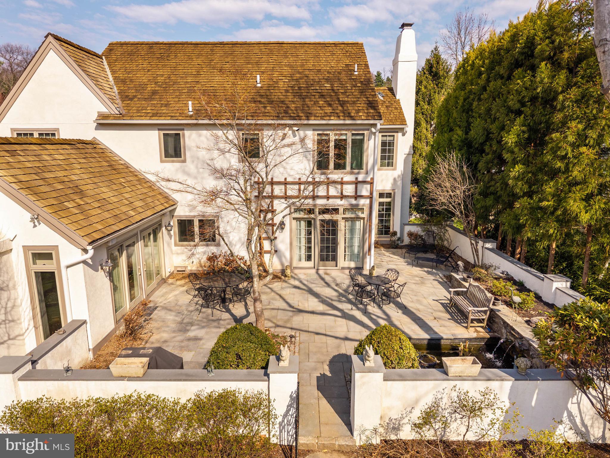 1244 DENBIGH LANE