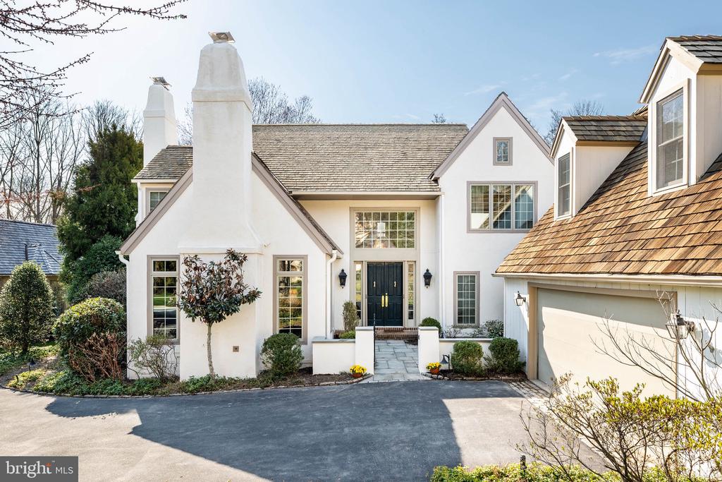 1244 DENBIGH LANE