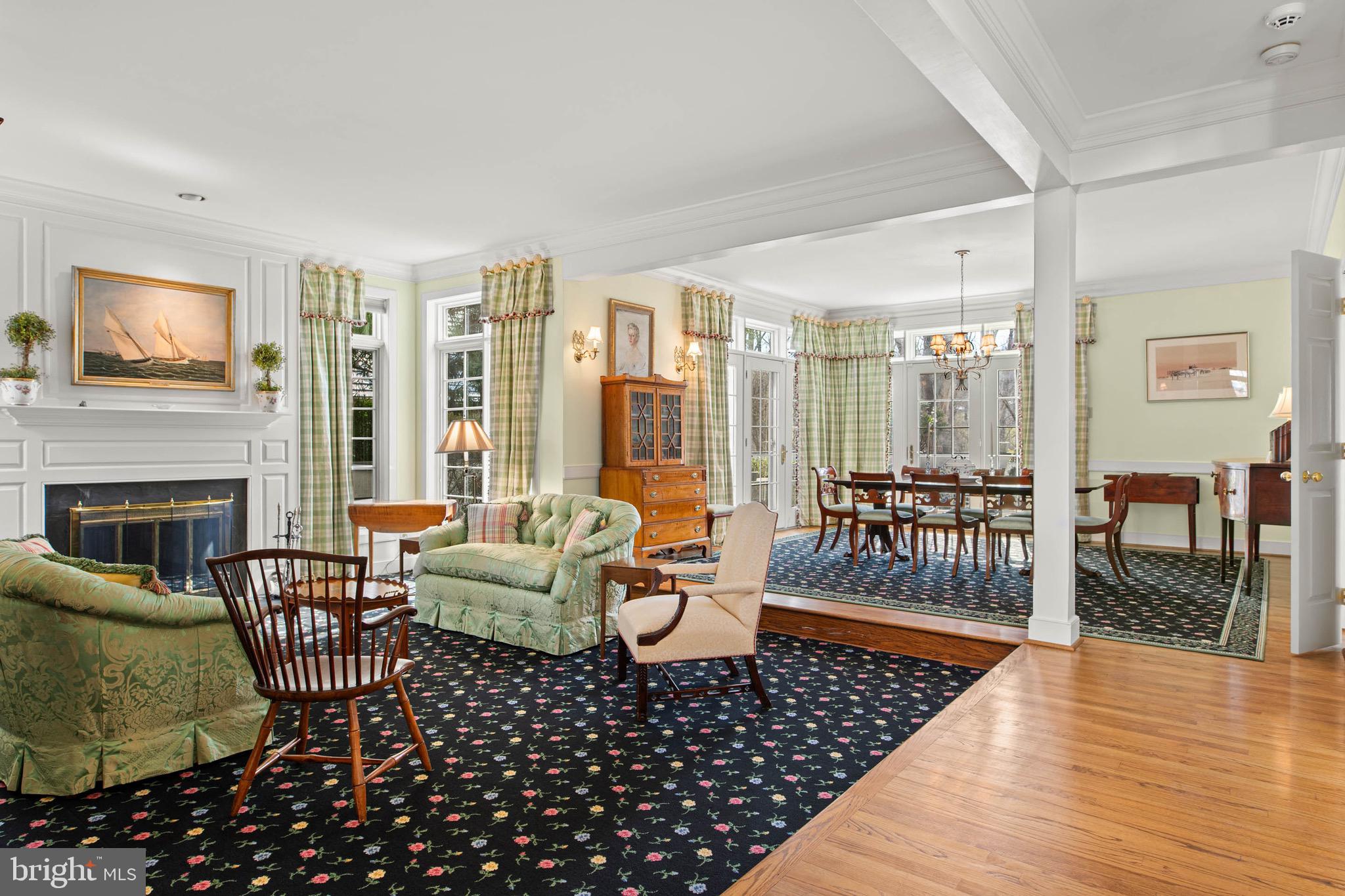 1244 DENBIGH LANE