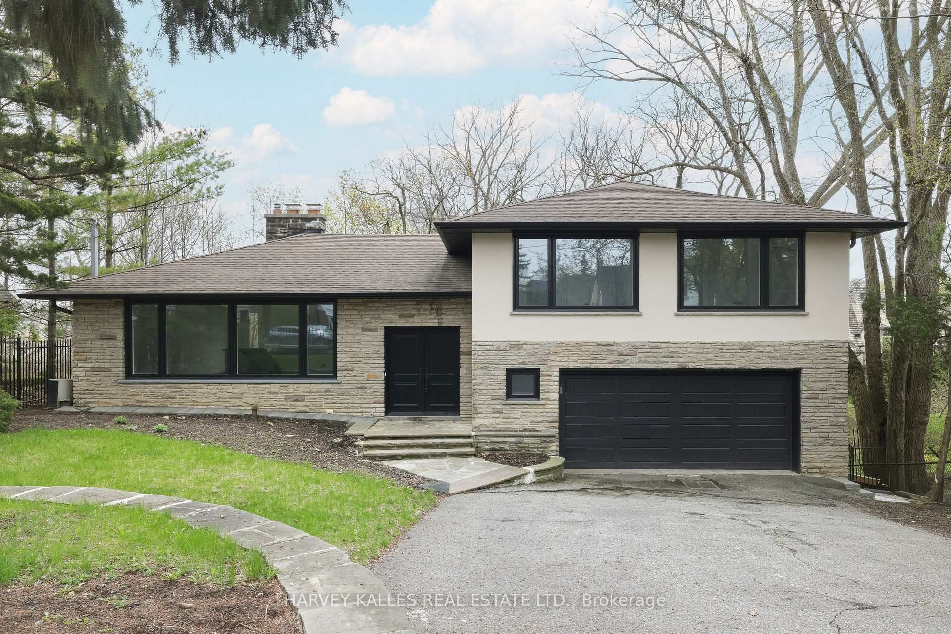 537 Blythwood Road, Toronto