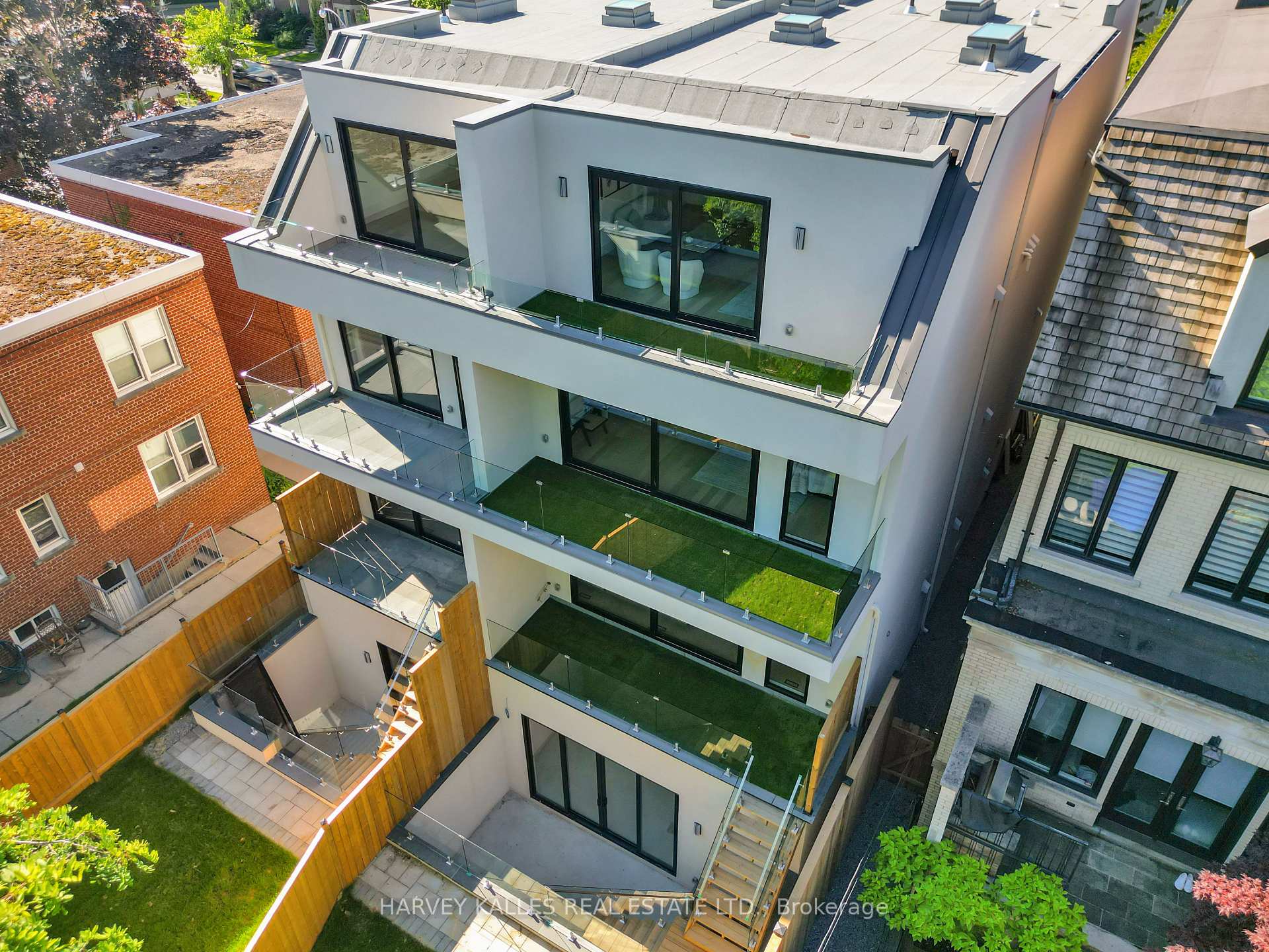 108 Heath Street W, Toronto