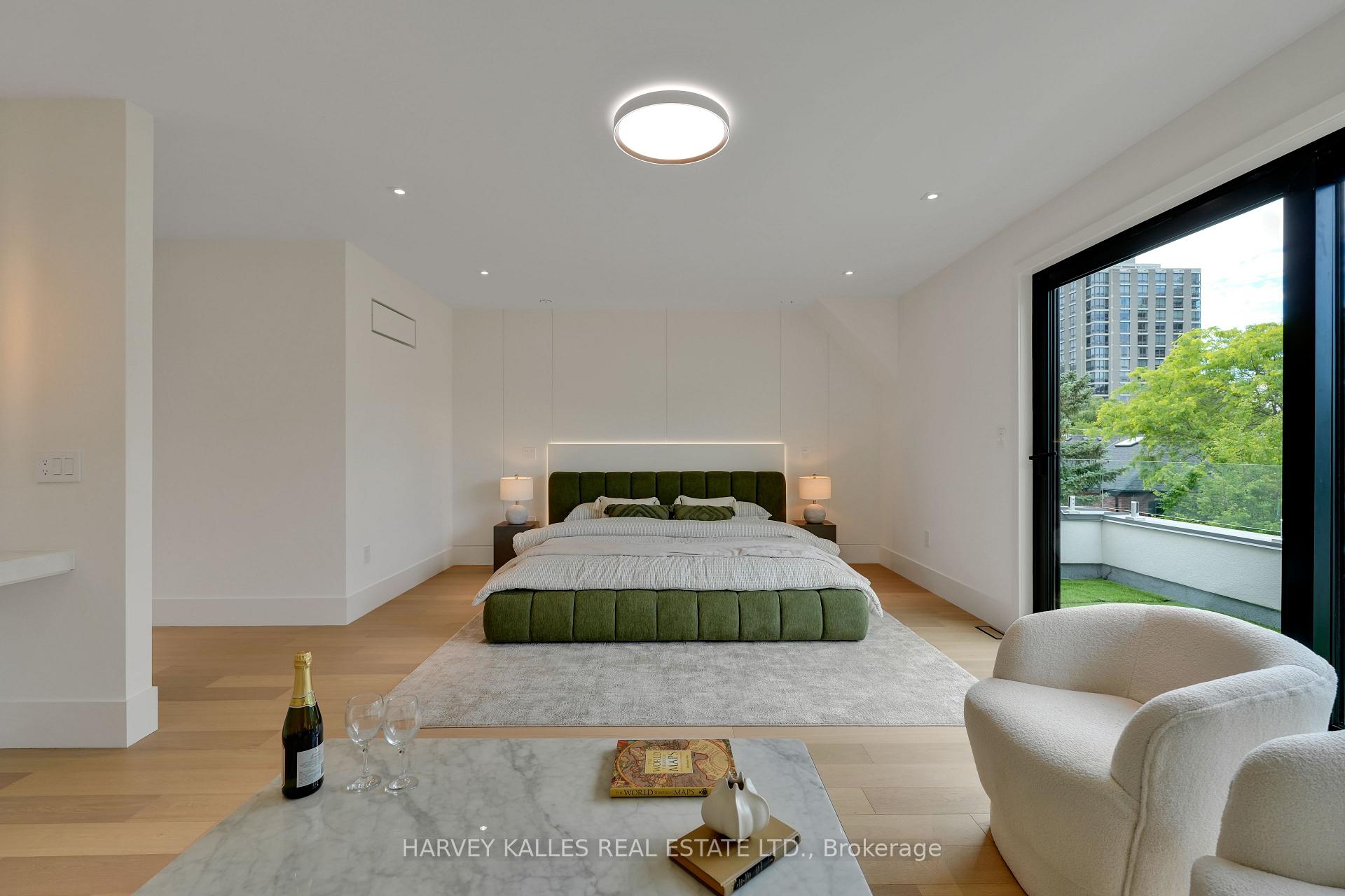108 Heath Street W, Toronto