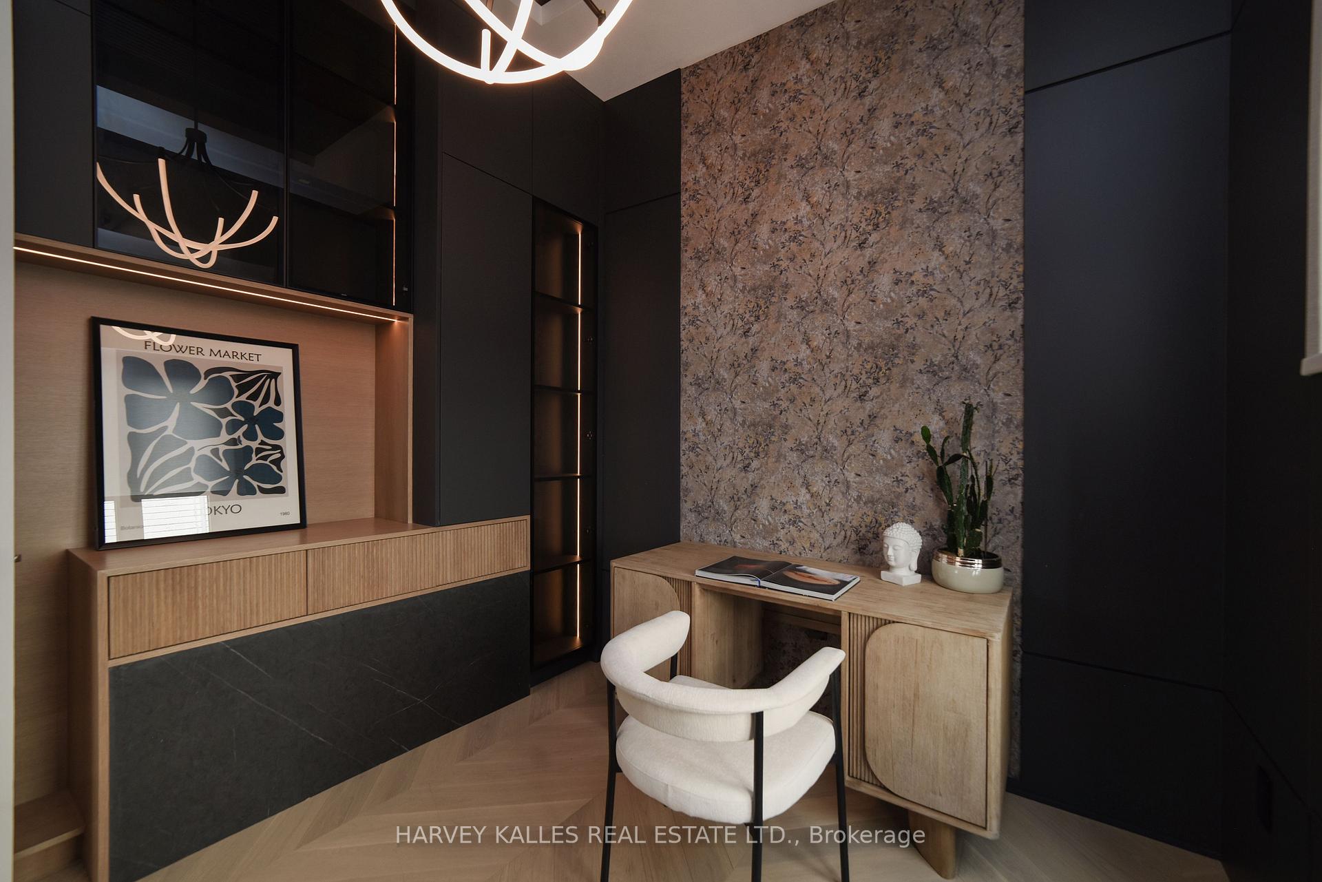 110 Mona Drive, Toronto