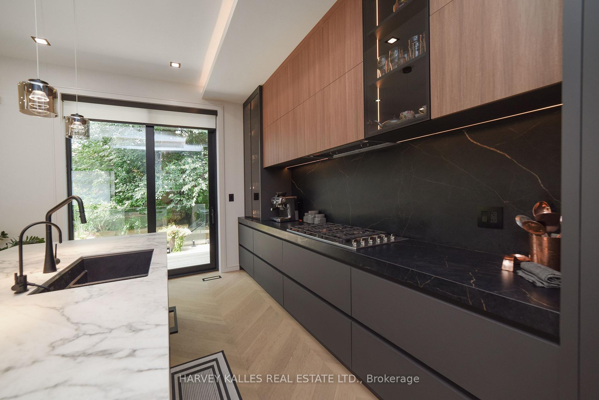 110 Mona Drive, Toronto