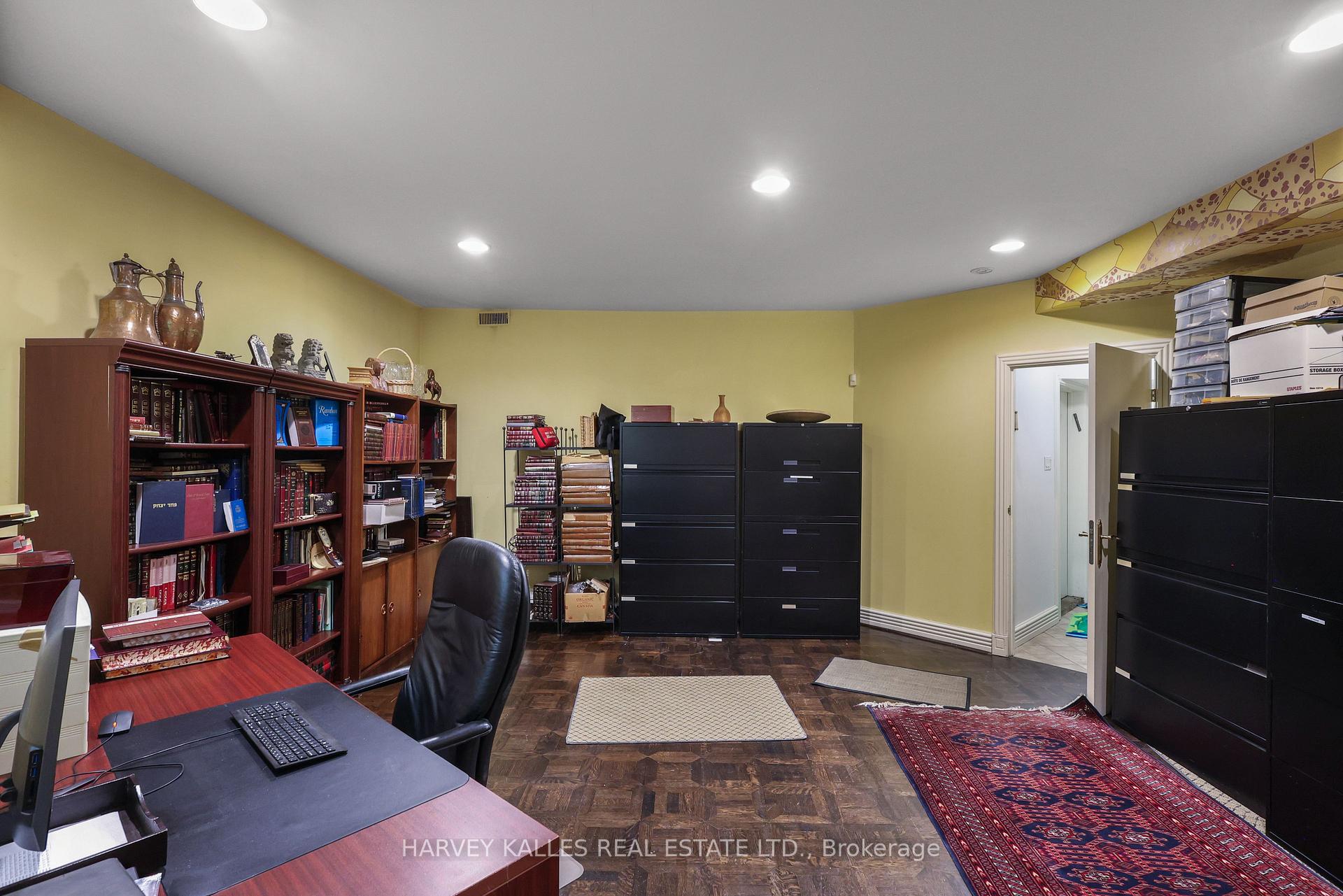 83 Hillmount Avenue, Toronto