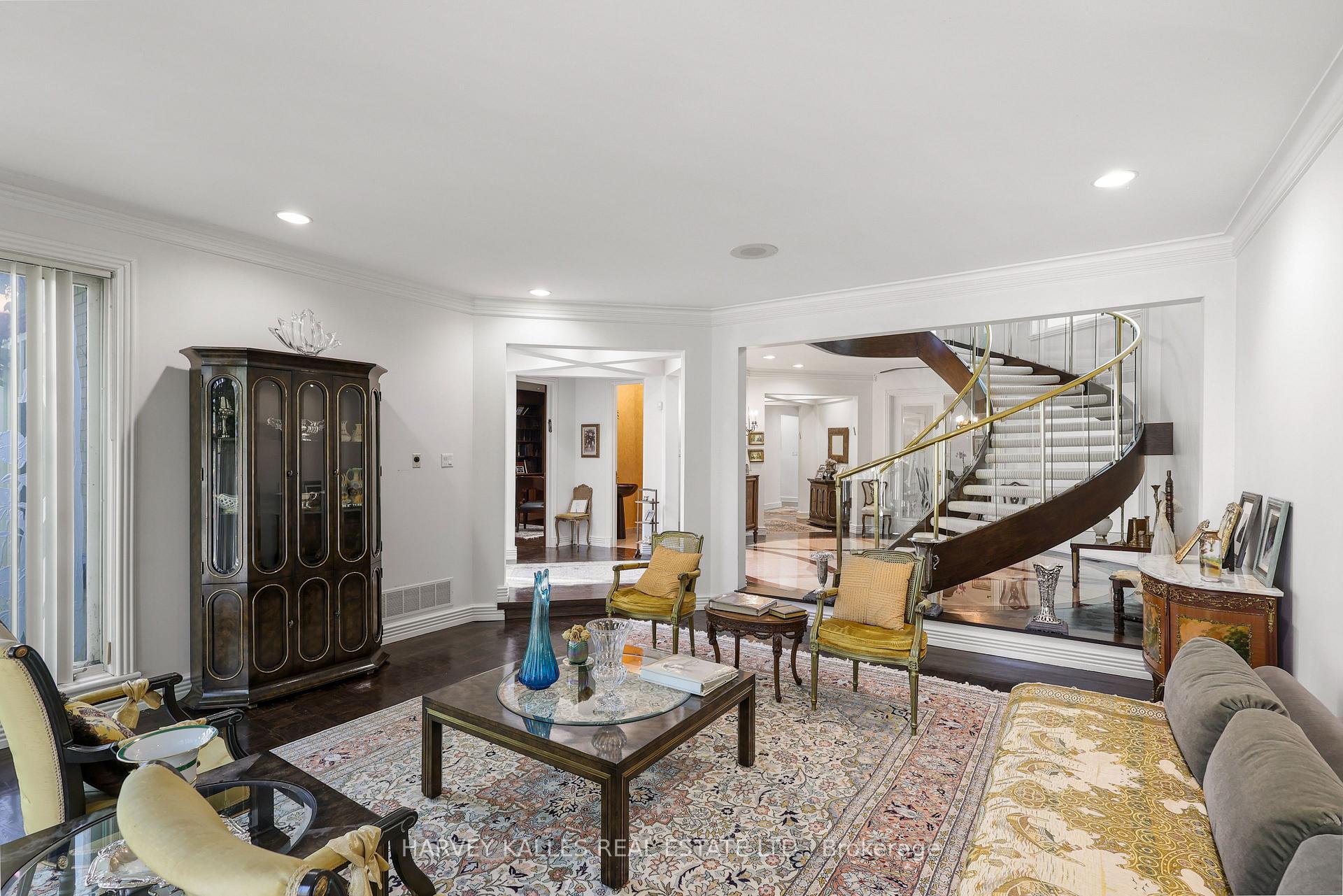 83 Hillmount Avenue, Toronto