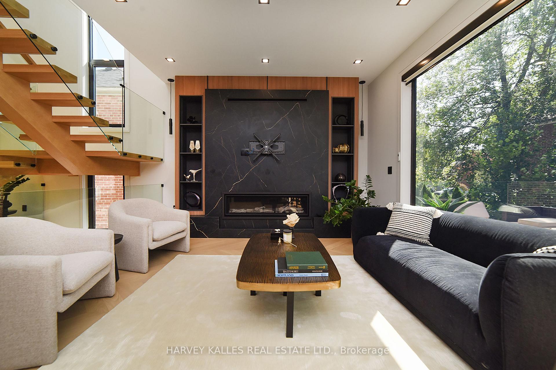 110 Mona Drive, Toronto