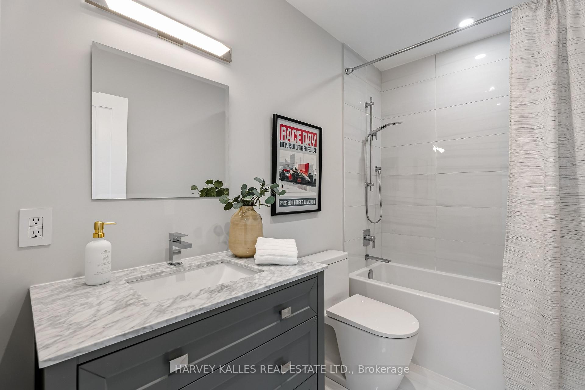 56 Glengarry Avenue, Toronto