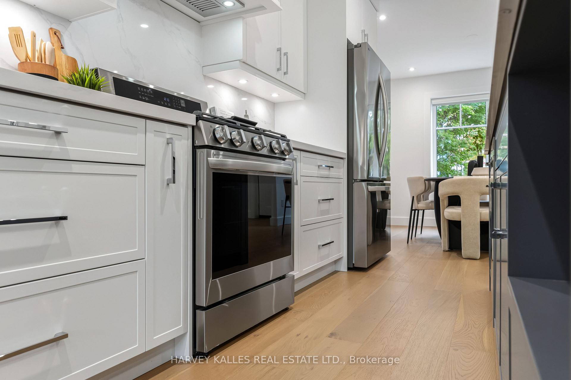 56 Glengarry Avenue, Toronto