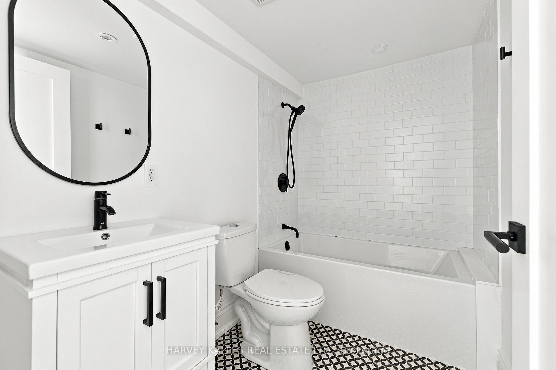 26 St Germain Avenue, Toronto
