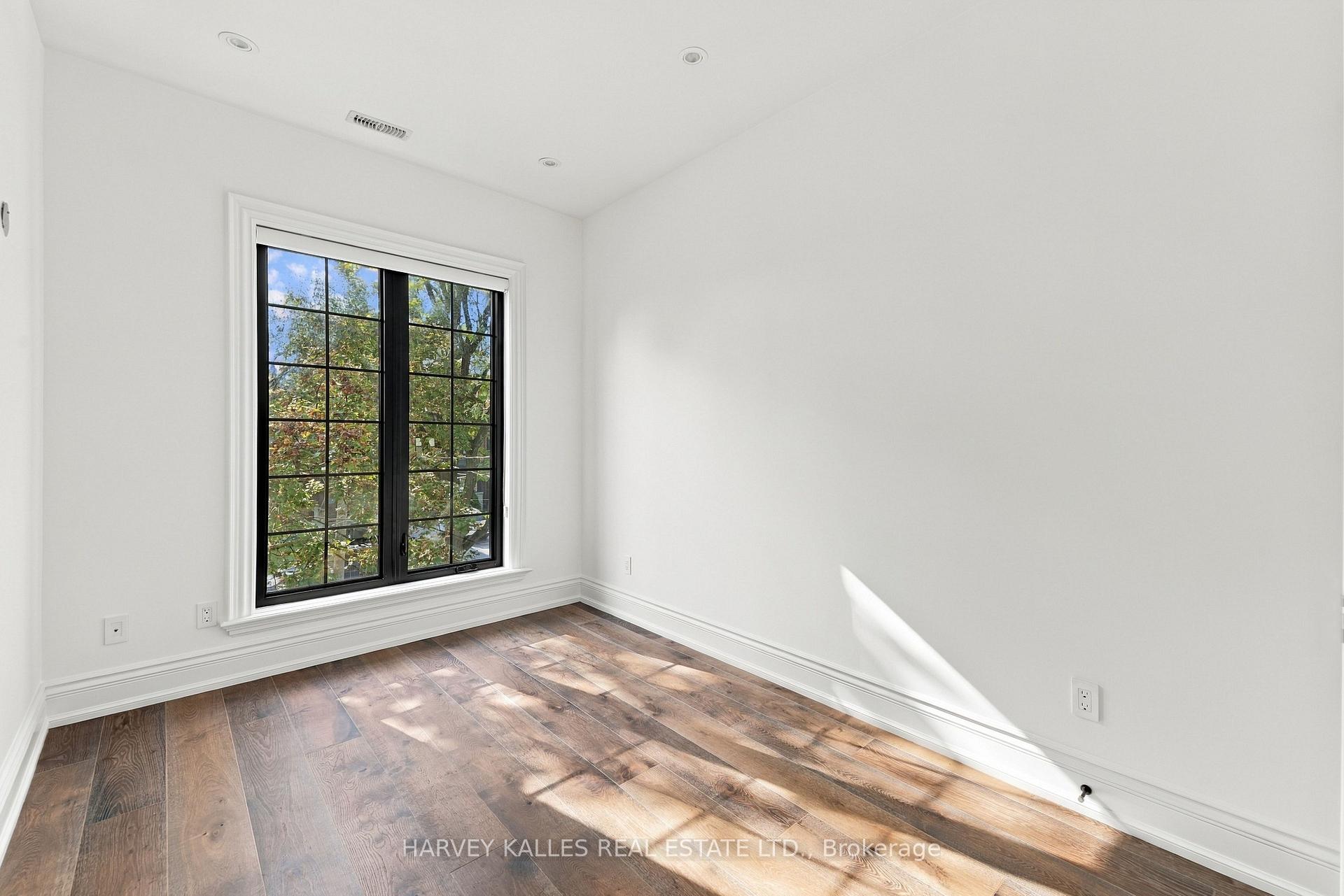 26 St Germain Avenue, Toronto