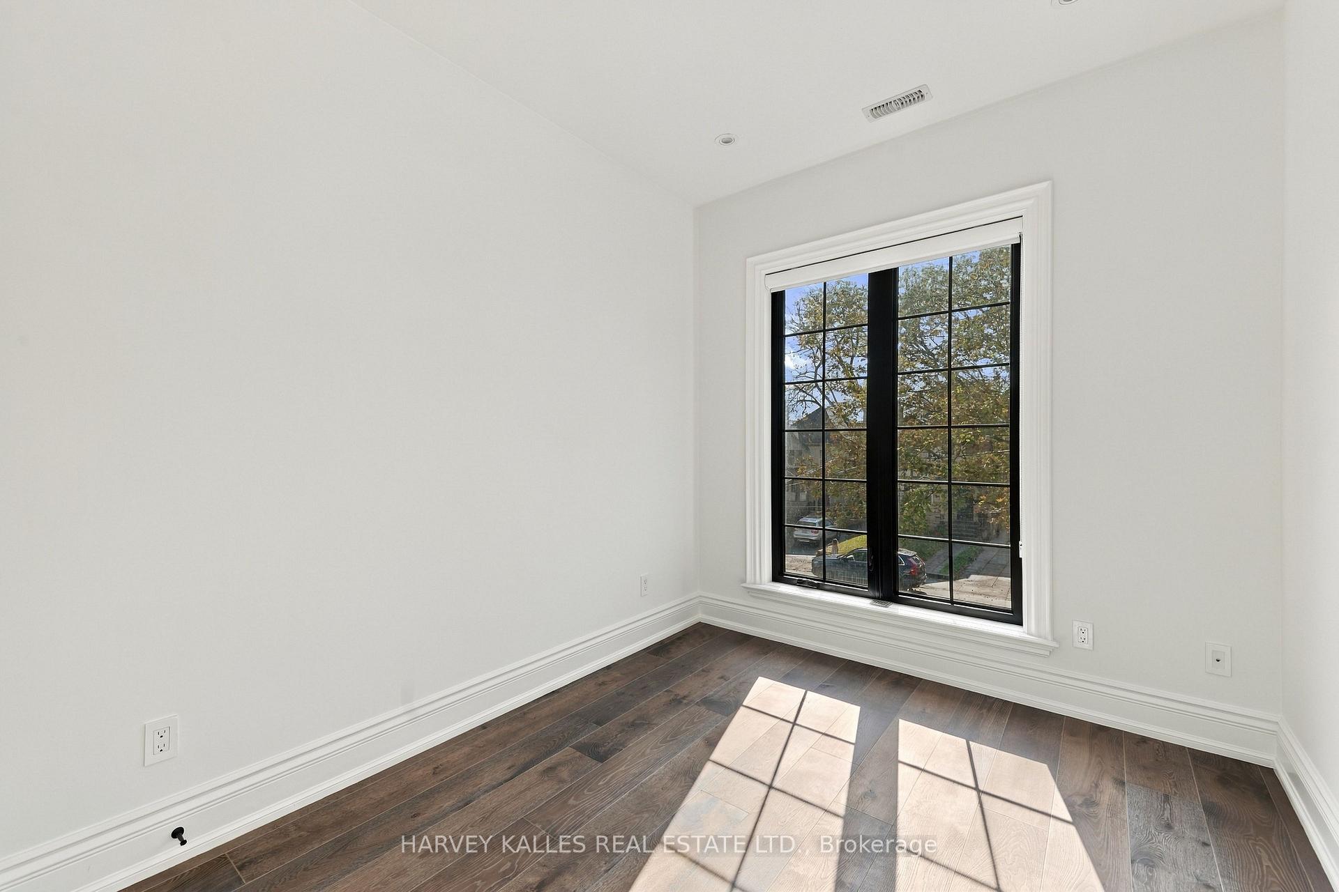 26 St Germain Avenue, Toronto