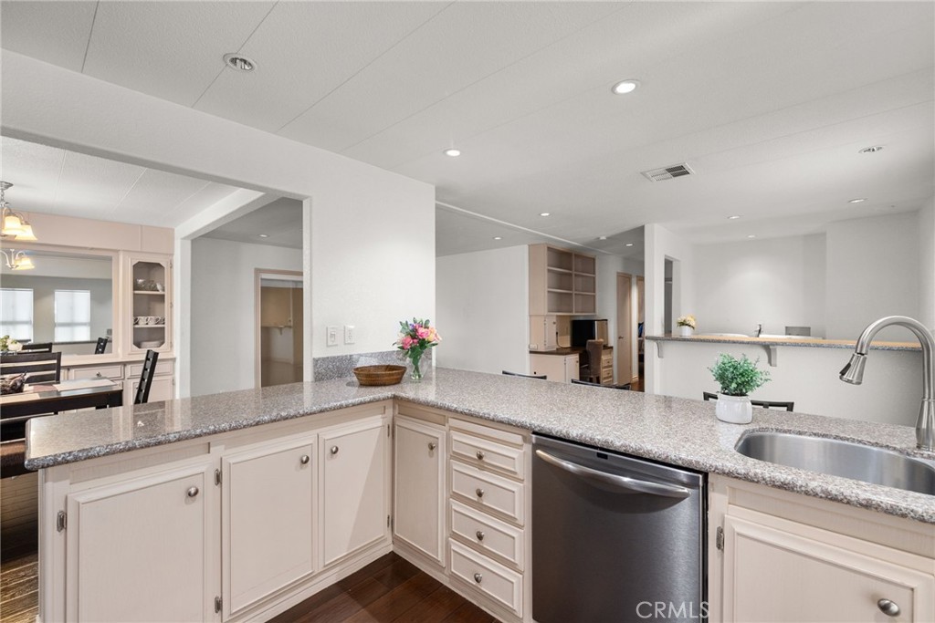10210 Baseline Road SPC# 77