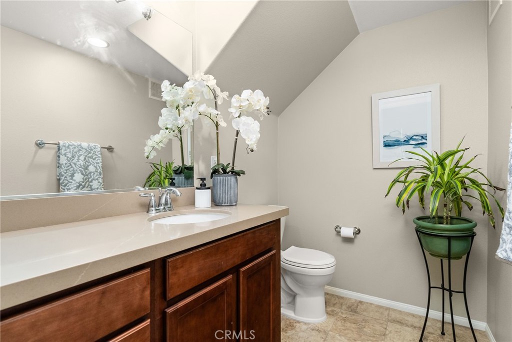 8025 City View Place