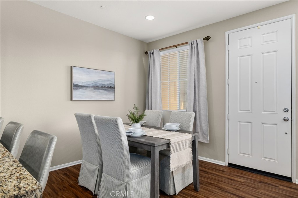 8025 City View Place
